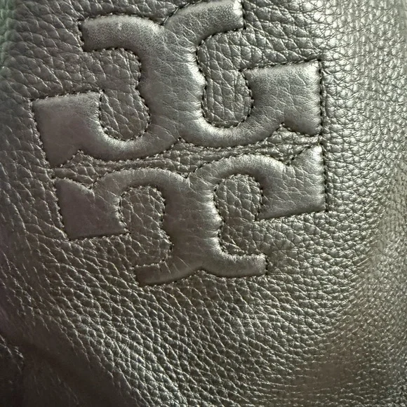 Tory Burch Hobo Tassel bag and matching wallet in black. Like new! - Picture 3 of 16